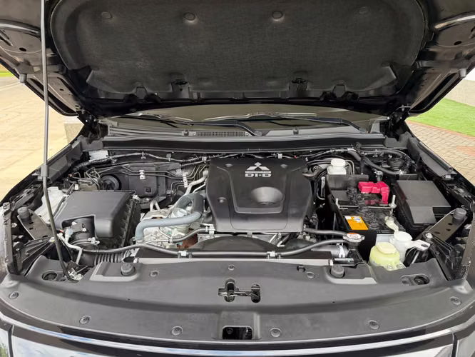 MITSUBISHI SPORT - 2026 FULL
