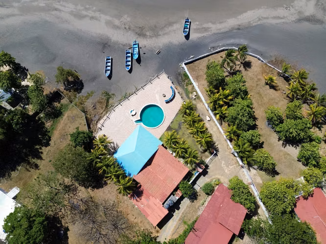 FH | En Venta Casa Frente al Mar | Playa El Tránsito