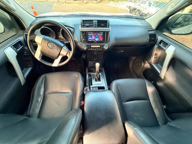 TOYOTA LAND CRUISER PRADO TXL AÑO 2017 - Imagen 5
