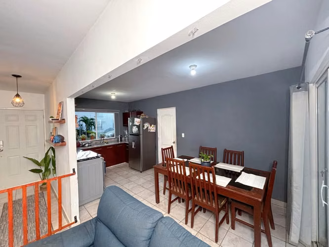Casa de 2 plantas en Paseo Condado Nejapa    US$115,000 - Imagen 2