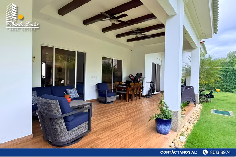 Casa en venta en Santo Domingo Exclusiva - LL