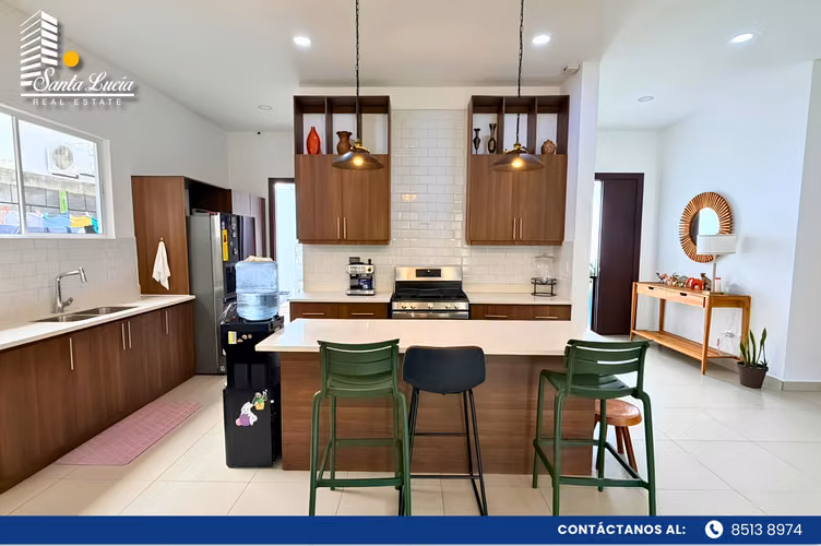 Casa en venta en Santo Domingo Exclusiva - LL