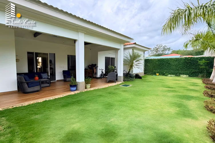 Casa en venta en Santo Domingo Exclusiva - LL