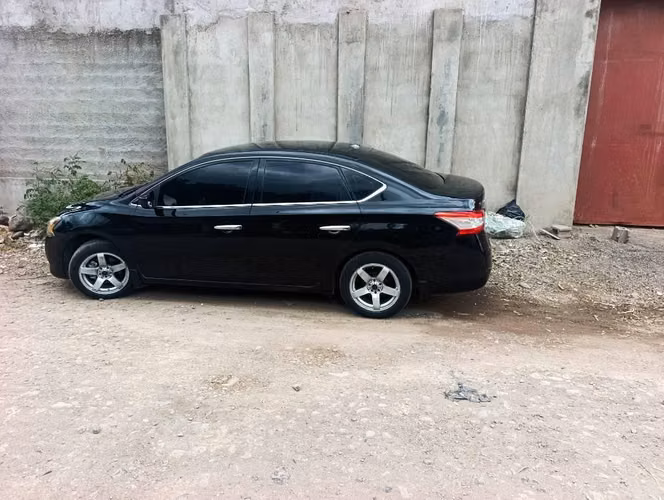 Cambio o vendo Sentra 2015