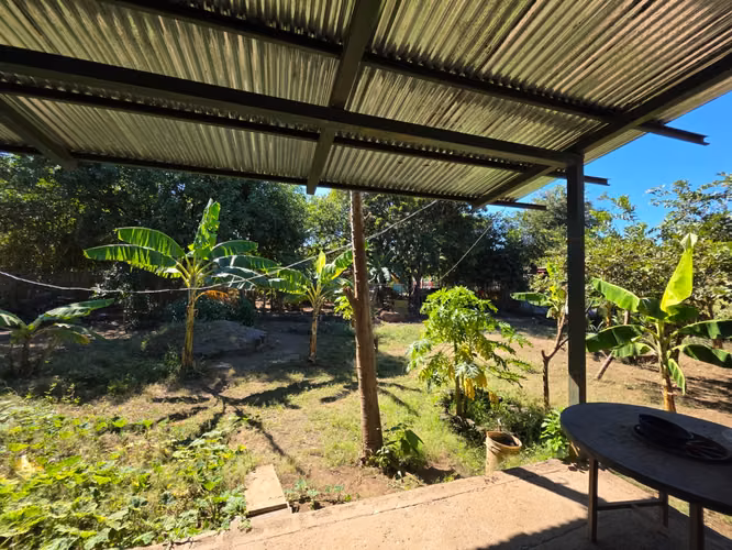 FH | En Venta Terreno con Mejoras | Comarca Cofradía