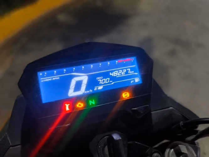 Moto Hero Hunk 160r