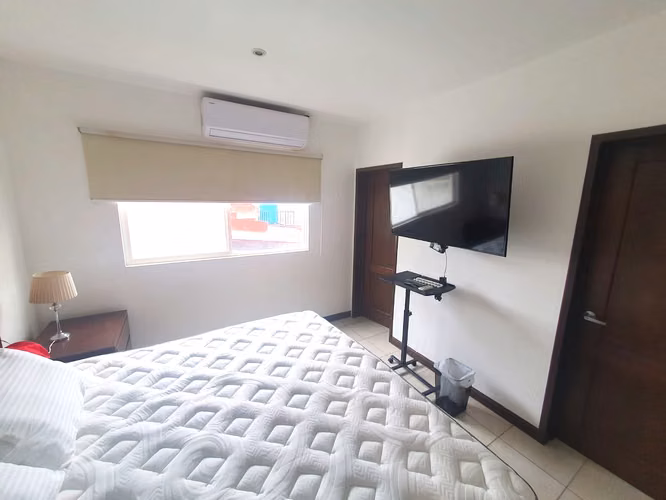 EM-Renta de propiedad amoblada dentro de Residencial en Las Colinas - Imagen 10