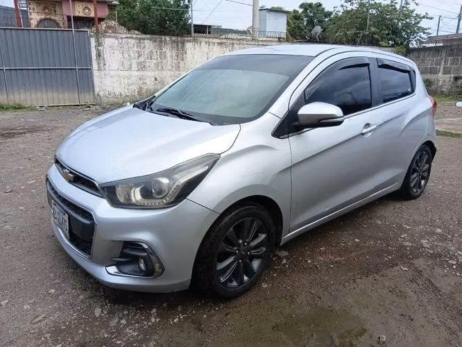 Vendo auto usado