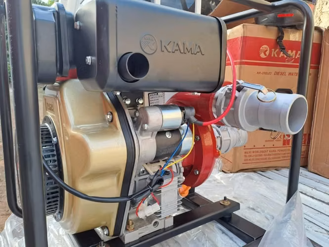 Vendo bomba de alta presion de 3x3 con motor disel