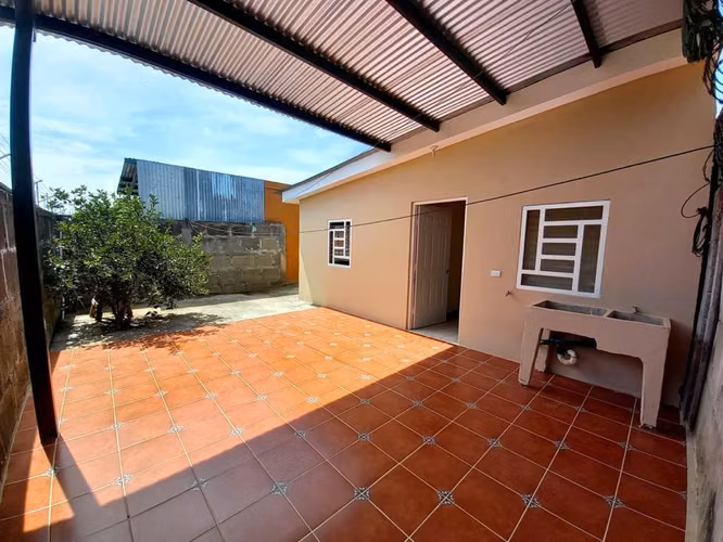Renta de casa - Imagen 6