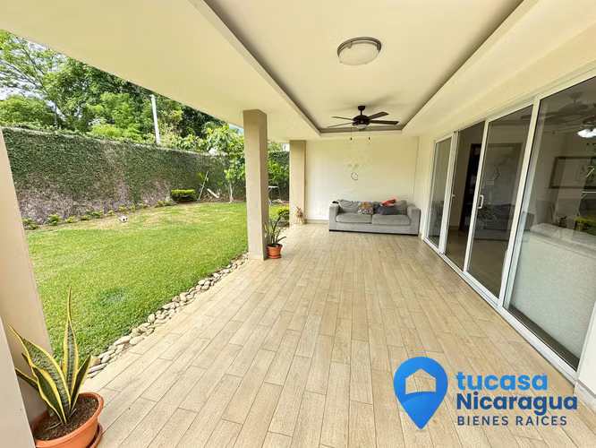 Se renta casa amueblada en santo domingo