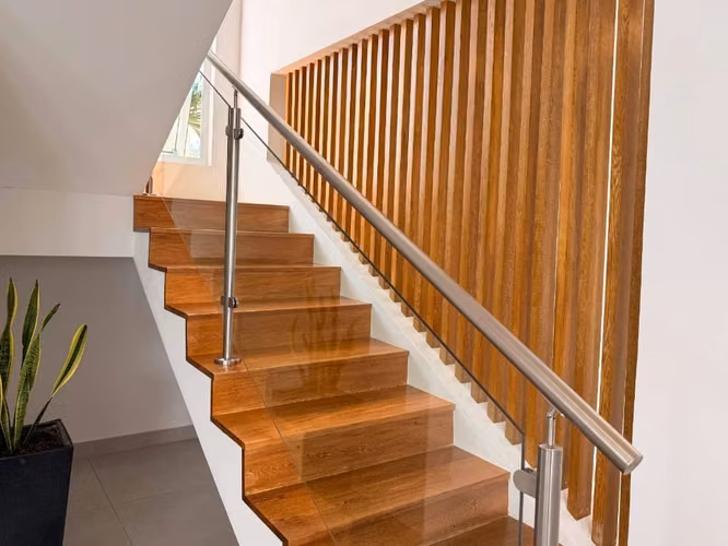  Se Vende Moderna Casa en Santo Domingo