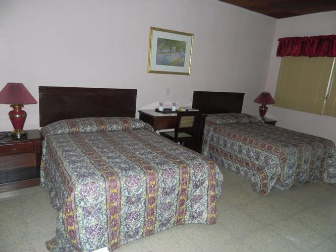 Venta de Hotel en Colonia Mantica