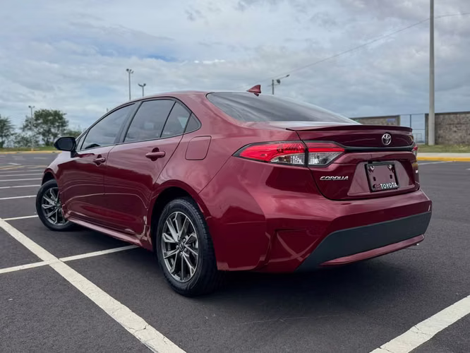 TOYOTA COROLLA LE 2022 - AUTOMATICO