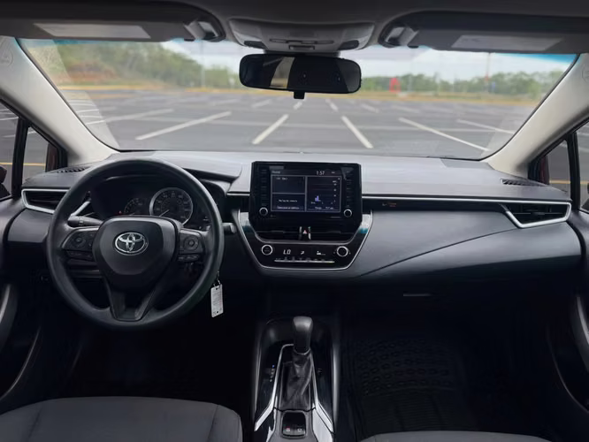TOYOTA COROLLA LE 2022 - AUTOMATICO