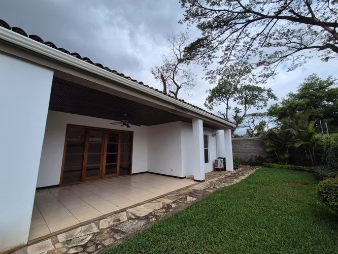 CONDOMINIO LOS ALMENDROS / U$180,000 - Imagen 2