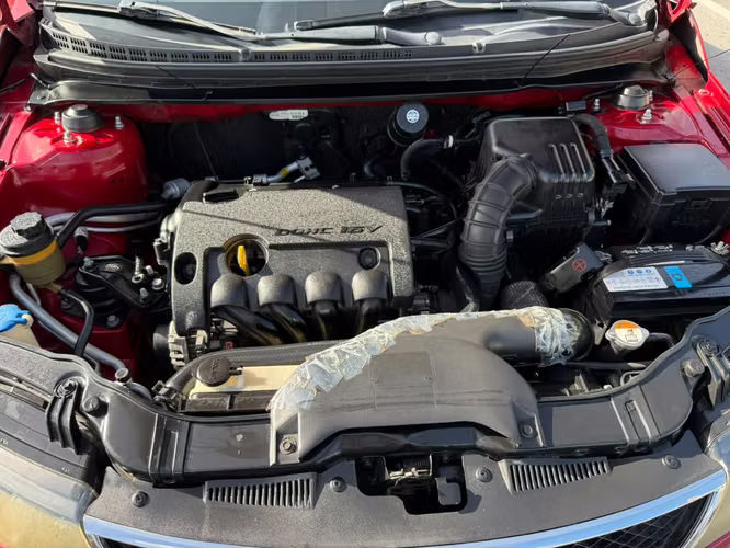 Vendo lindo Kia Cerato Ex