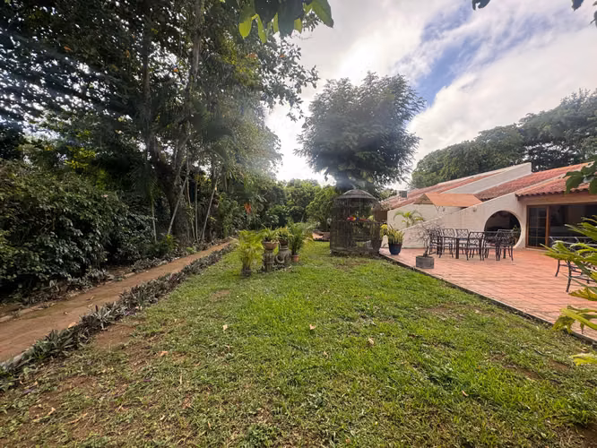 Venta de Casa en Villa Fontana Sur