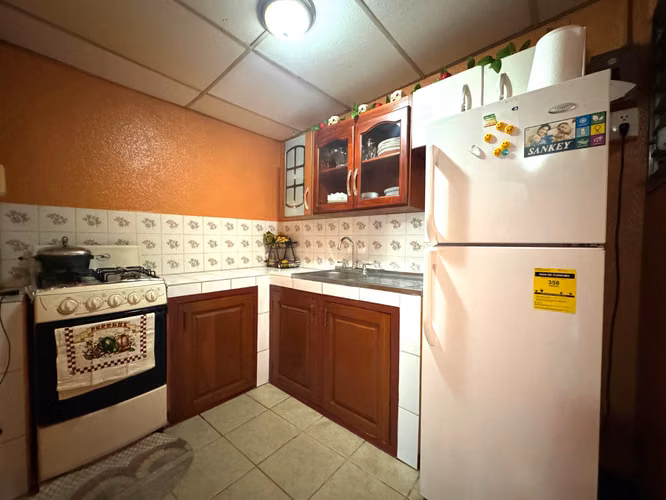 Venta de Casa en Barrio Santa Rosa - Imagen 3