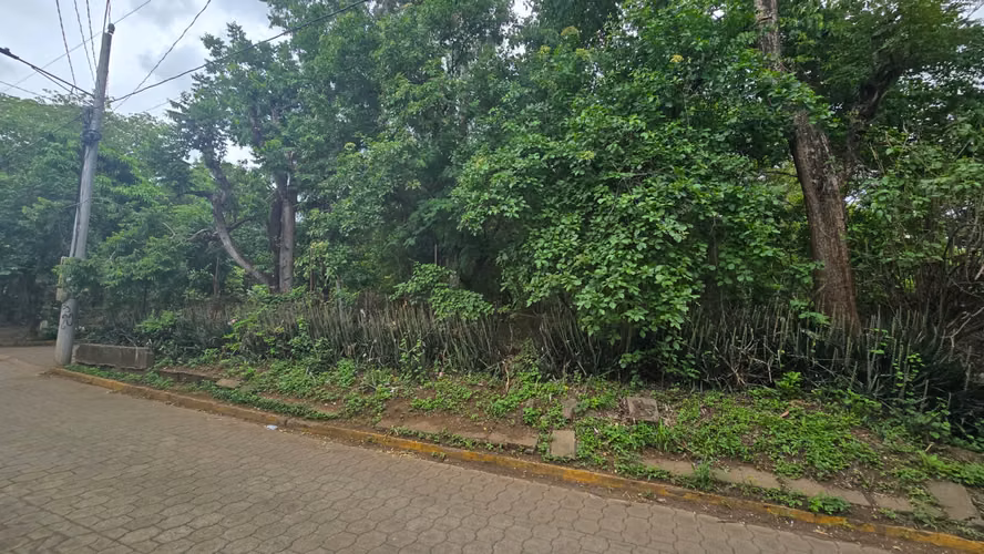 YA-Vendo terreno sobre calle adoquinada en Comarca Leonel Reynoza, Ticuantepe
