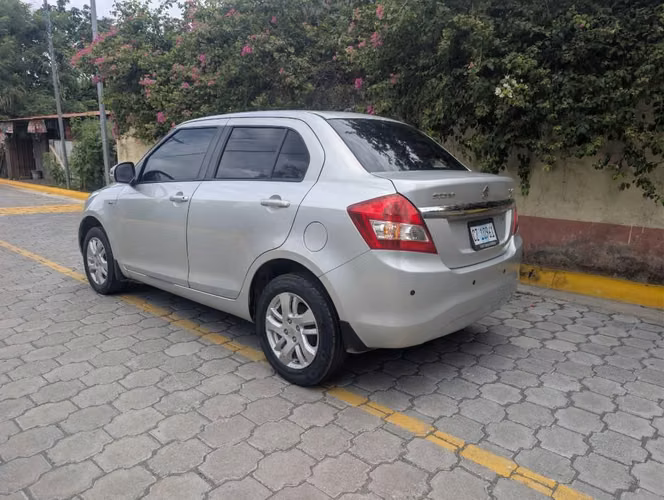 Suzuki Swift Mecánico 2015