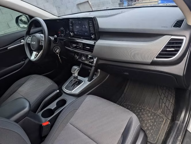 Kia Seltos automática 2022 - Imagen 6