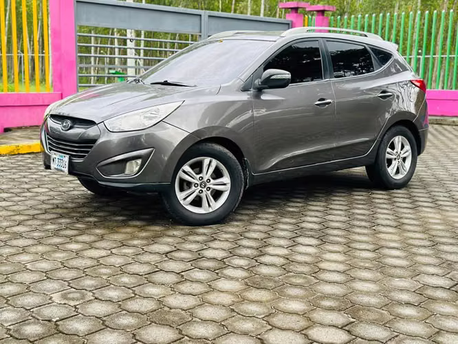 HYUNDAI TUCSON Automática Año 2011
