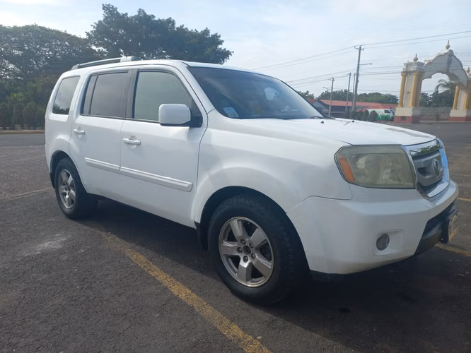 GANGA Honda Pilot EX-L 4WD – 10,500 USD