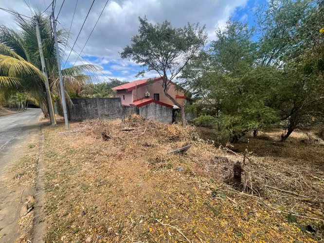 AJ-Vendo terreno en Villa Fontana - Imagen 6