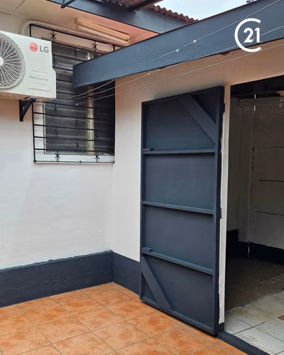 Excelente ubicación y precio para vivir o invertir- Colonia Centroamérica