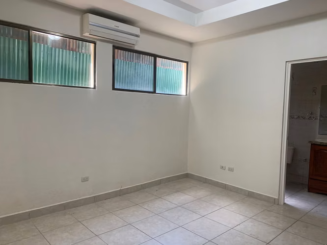 Alquiler de Apartamento en Las Colinas