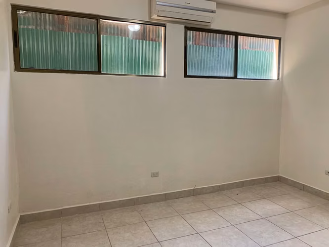 Alquiler de Apartamento en Las Colinas
