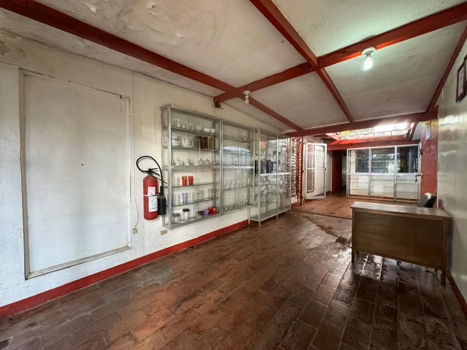 Venta de Casa en Colonial  Los Robles