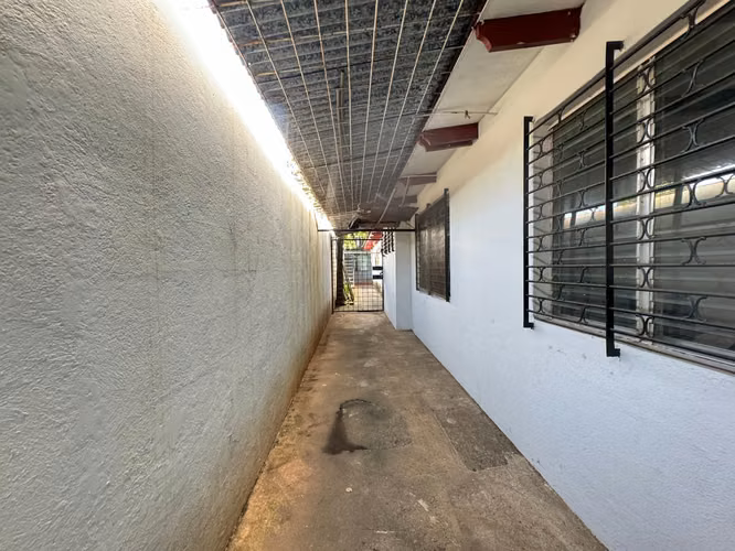 Venta de Casa en Colonial  Los Robles