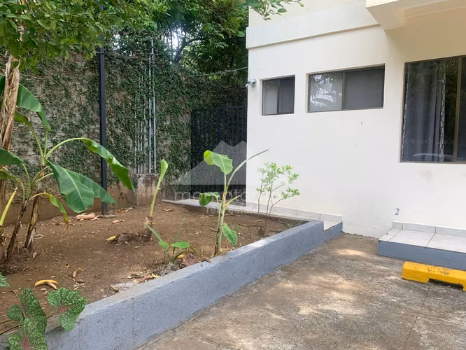 Apartamento en Renta Las Colinas, Managua