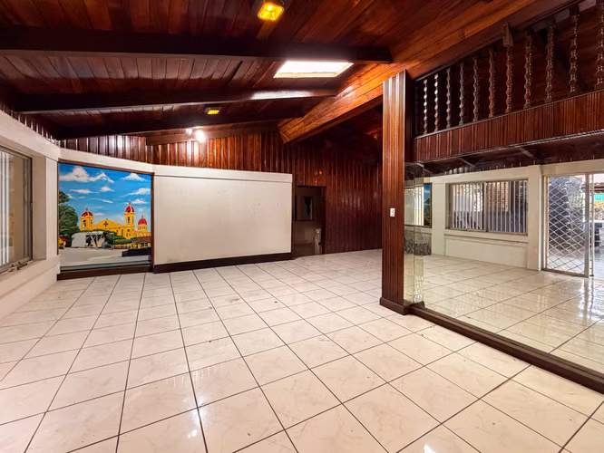 KC -  Casa estilo quinta en venta – Km 12.9 Carretera a Masaya