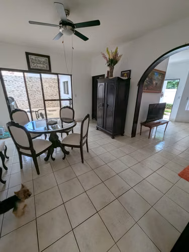 Altos de villa fontana sur, casa en venta!
