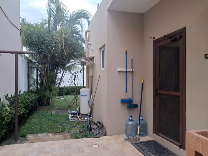  Casa Amueblada en Renta | Hacienda El Bosque, Santo Domingo | USD 1,650 mas Fee