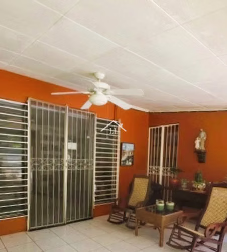 LL - Se Vende Casa en Carretera Sur