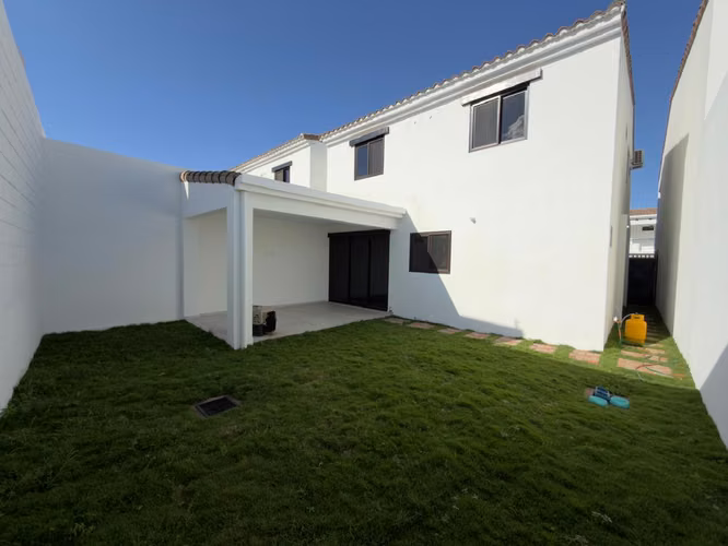 Viví el lujo que merecés en Cortijo de la Sierra , Modelo Castilla