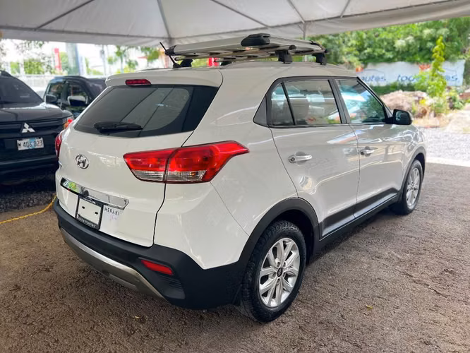HYUNDAI CRETA AÑO 2020