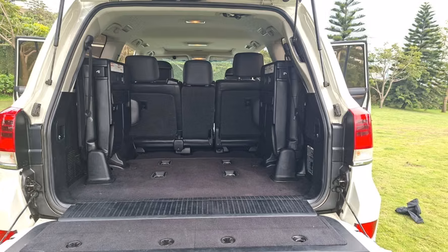 Toyota Land Cruiser VX 2017 – Excelente Estado