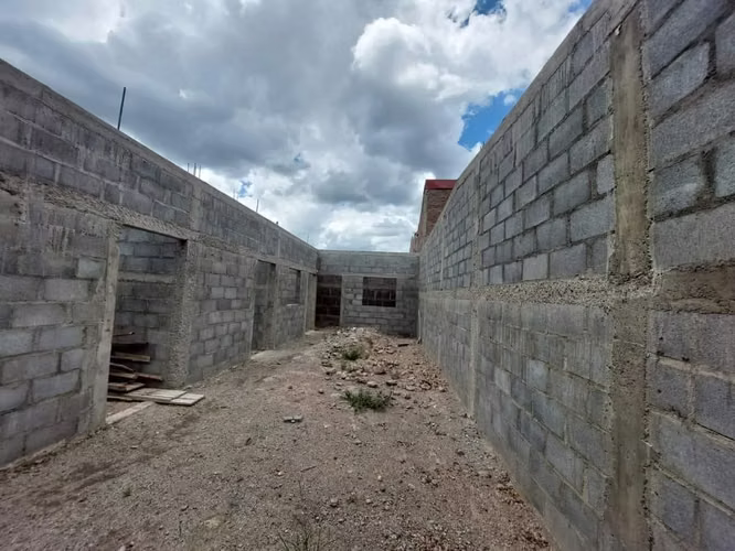 Casa en venta - Obra Gris sin techo