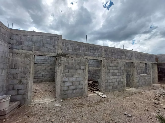 Casa en venta - Obra Gris sin techo