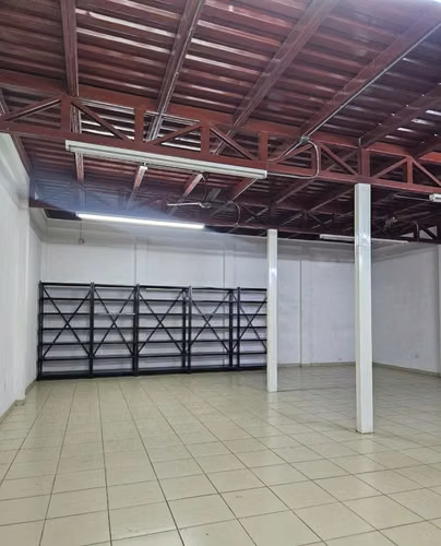 Oficera rent in Ciudad Jardín