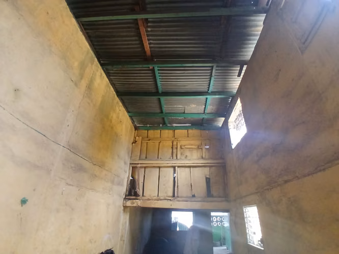 NO-Rento local comercial en Mercado Oriental - Imagen 16