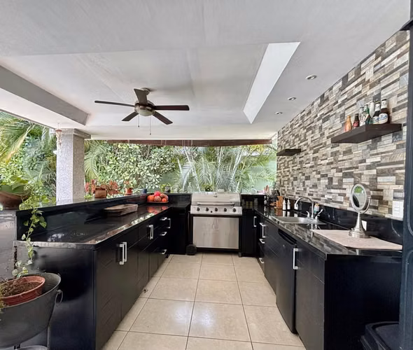 Exclusiva Casa en Venta en Altos de Santo Domingo