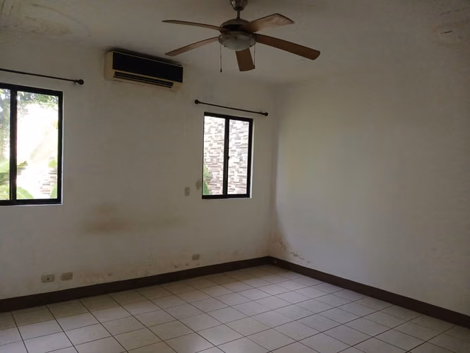DG-Vendo moderna casa en Veracruz - Imagen 6