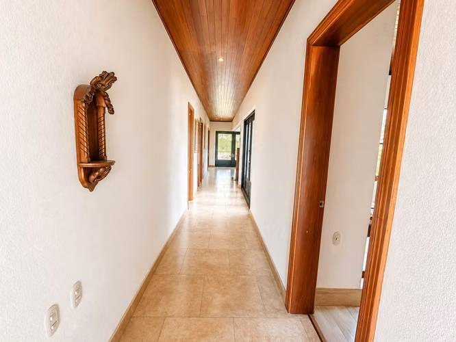 MN - Elegante Residencia en Venta en Carretera Sur