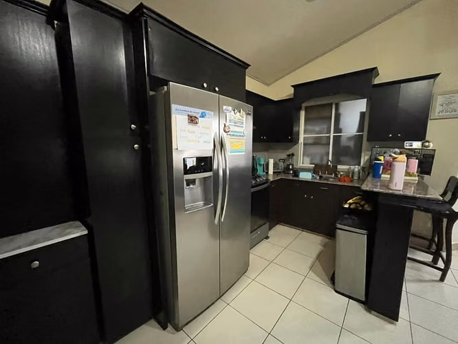 KW - Venta,  casa en Carretera masaya Km 16 - Imagen 2